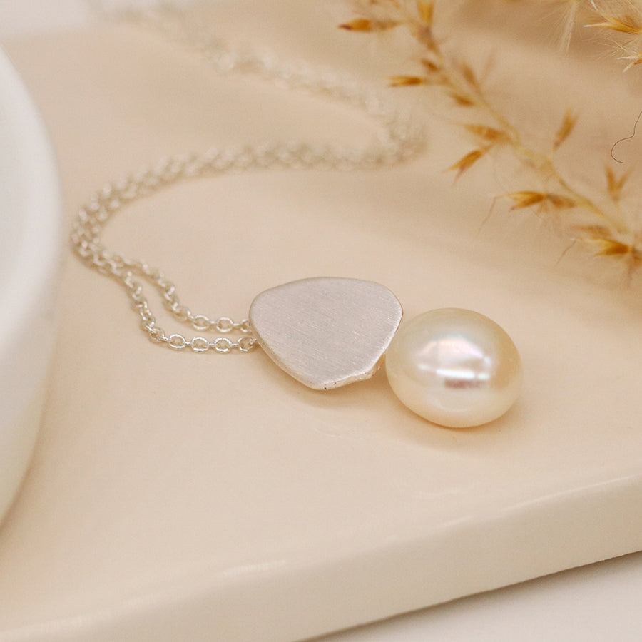 POM - Organic Teardrop Necklace with Freshwater Pearl | Brushed Silver Plated
