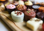 Load image into Gallery viewer, Sarunds - Chocolate Selection Box of 8
