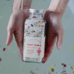 Load image into Gallery viewer, Clarity Blend Aromatherapy - Heart Chakra Aromatherapy Bath Salts
